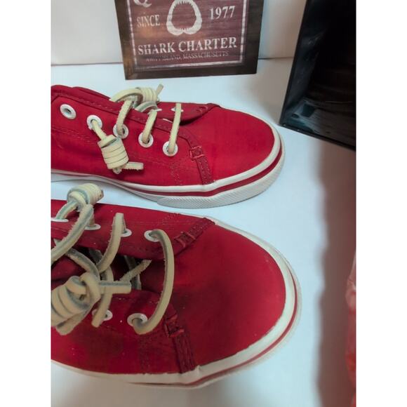Sperry Jaws Movie 7 Shoes Box Red celebrate 50th anniv!!! - Picture 3 of 16